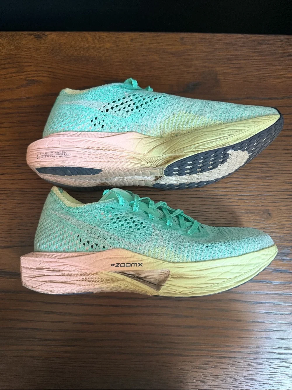 Nike lightweight knit